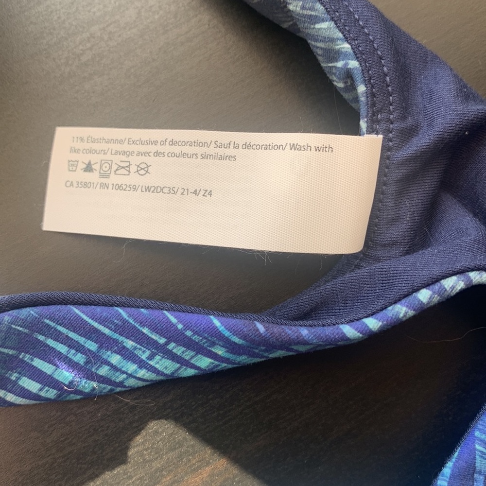 Lululemon Sports Racer Back Bra - Picture 3 of 7